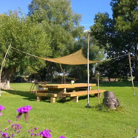 Ferienhaus Am Achterwasser In Luetow Hébergement de vacances Lutow