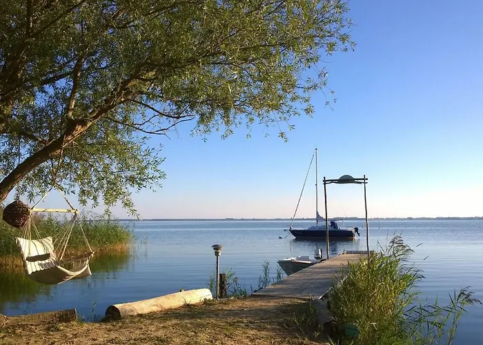 Holiday On The Backwaters, Holiday home *